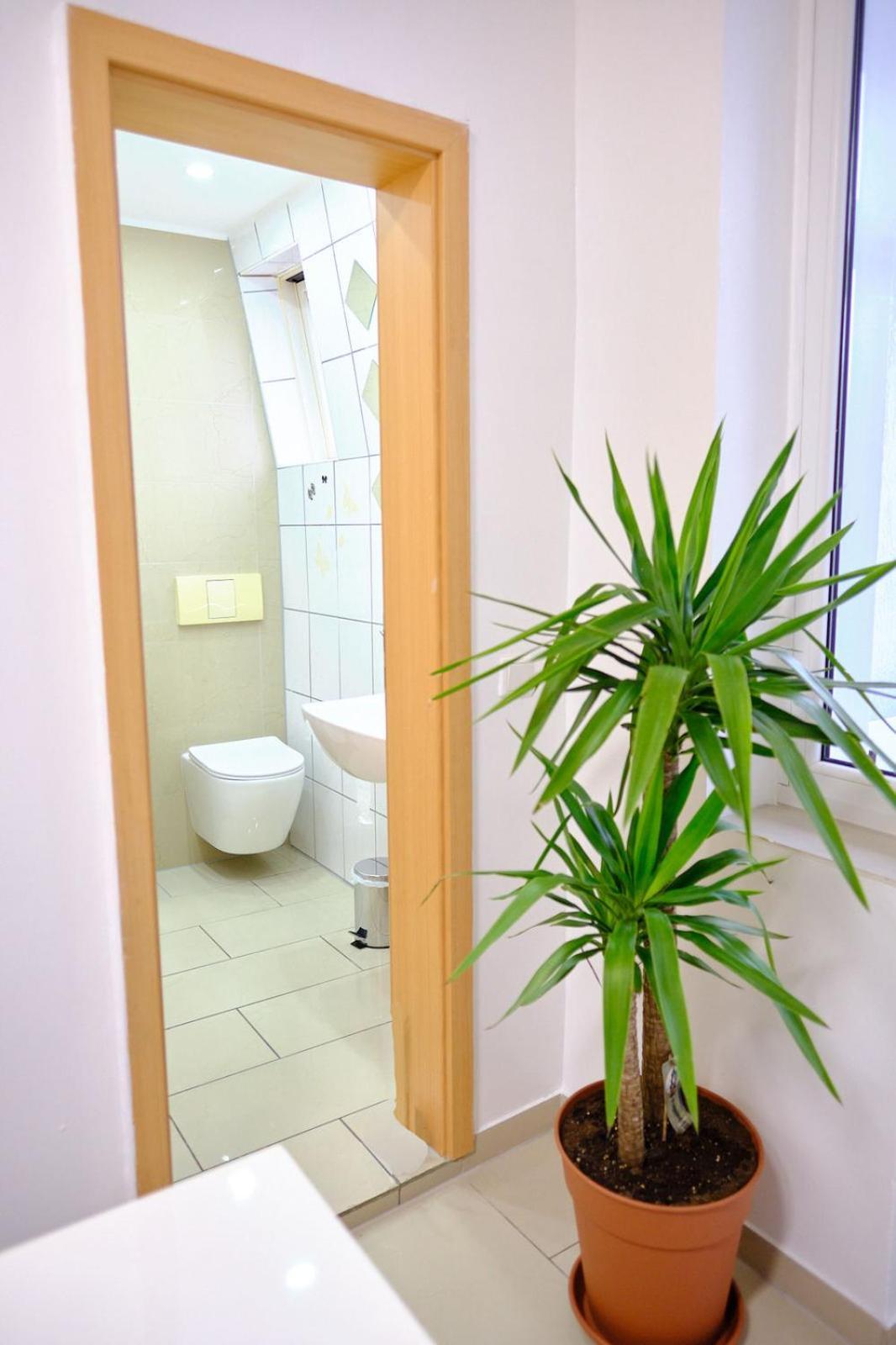 Primetime Suite Fuer 8+Kueche/Wifi Essen Zewnętrze zdjęcie