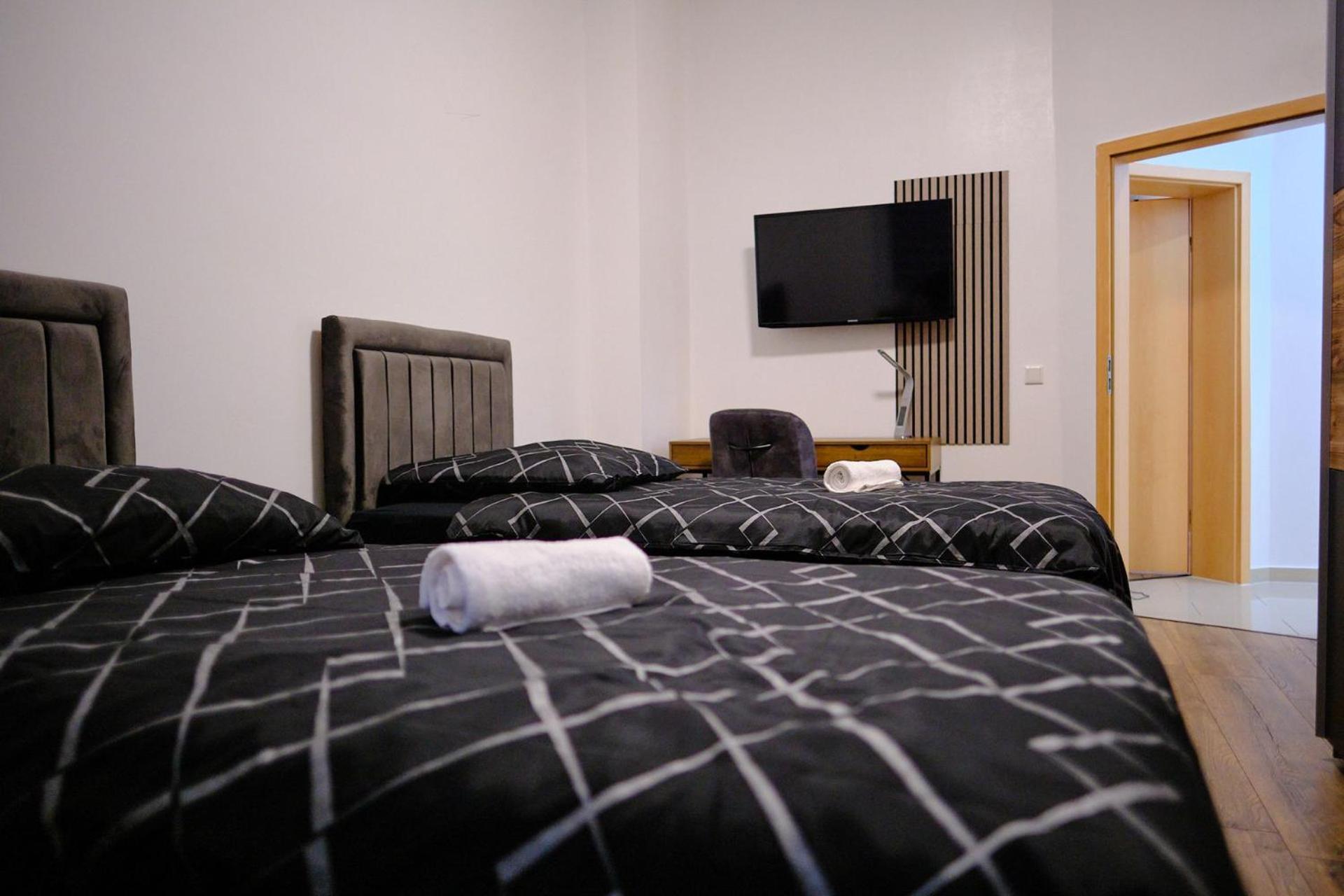Primetime Suite Fuer 8+Kueche/Wifi Essen Zewnętrze zdjęcie